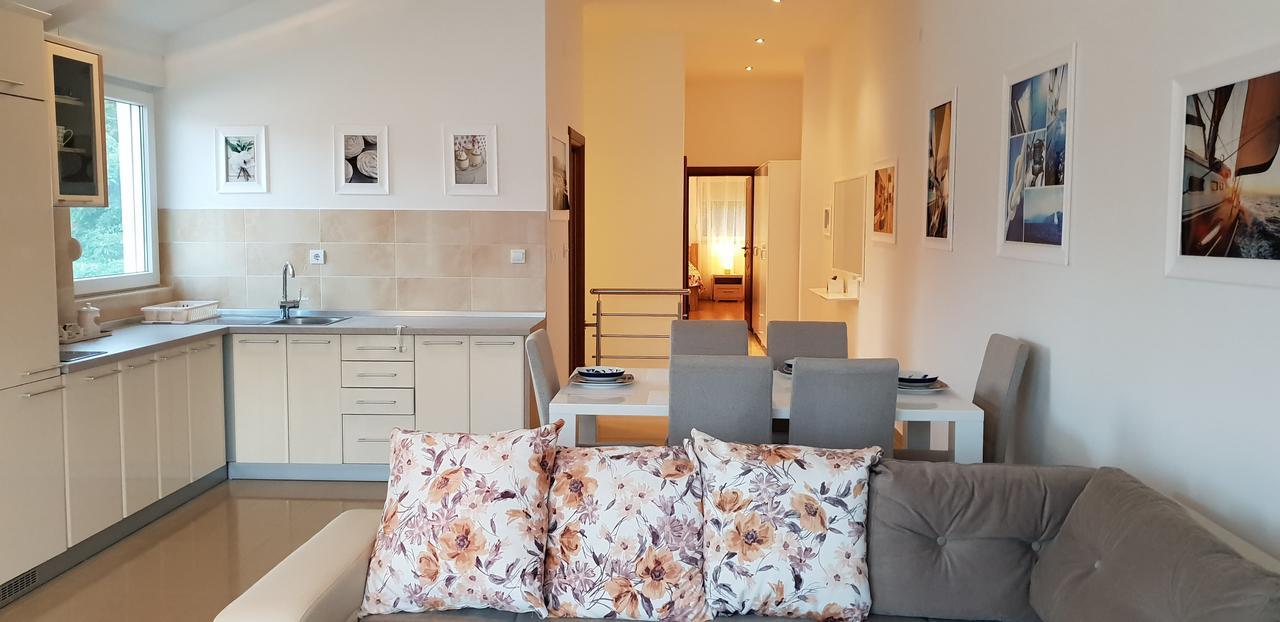 Riverside Villa Tivat Exterior foto