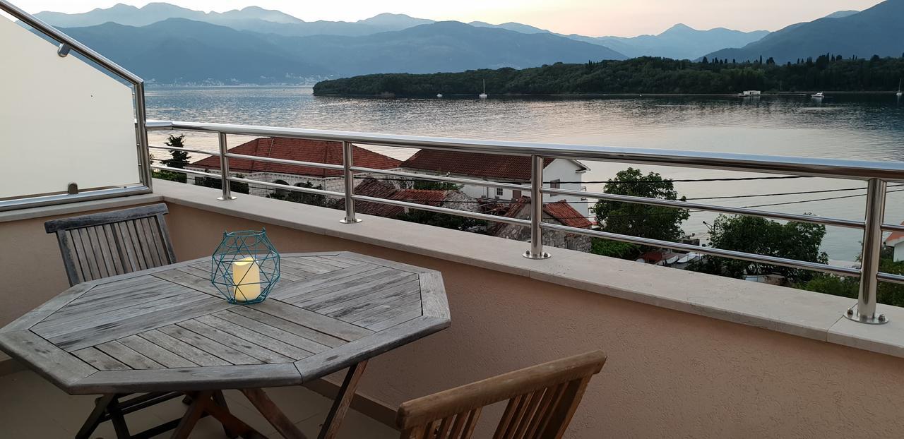 Riverside Villa Tivat Exterior foto